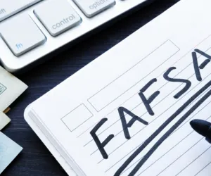 FAFSA form graphic 
